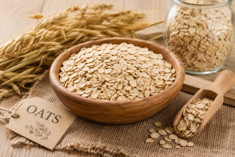 Oats: A Simple Healthy Food That Does It All
